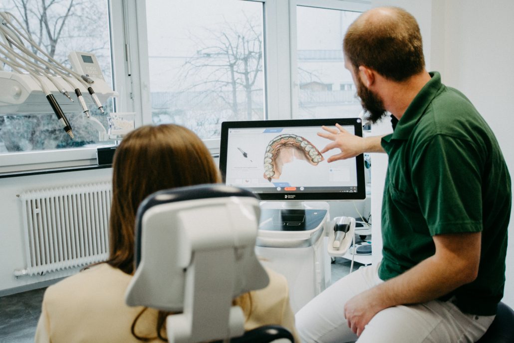 MeinZahnarzt Innsbruck - Zahnarztpraxis Beratung und Behandlung digitaler Zahnabdruck